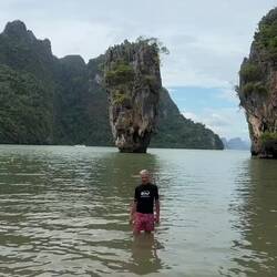Denkt euch die James Bond Melodie dazu ☺️