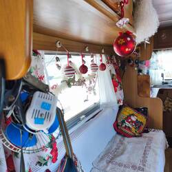 Weihnachtsmobil innen