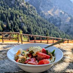 Greek salad (or even better, Cretan salad) 🍅