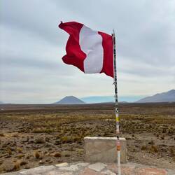 Ausichtspunkt auf den Misti Vulkan 🌋 (während eines Toilettenstops) 🙄