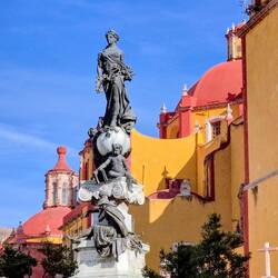 ... das Monumento a la Paz