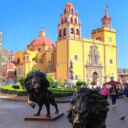 Am Plaza de la Paz gelegen - die Inglesia de Nuestra Señora de Guanajuato