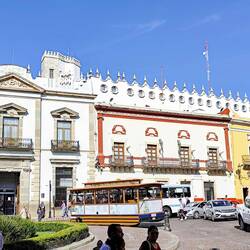 ... Silber- und Goldeinkünfte flossen natürlich auch in die Stadtbauten