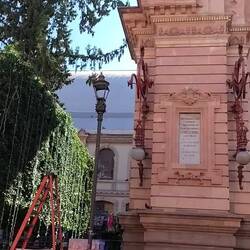 ... besonders um den Mercado Hidalgo