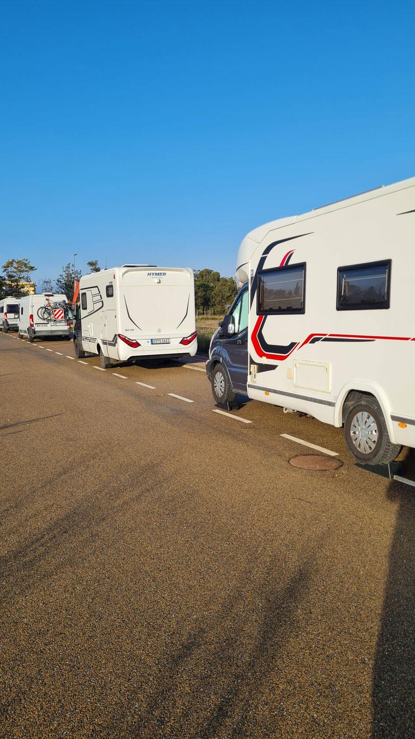 Wir gehören jetzt offiziell zu den Bordsteincampern