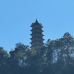 Leider reichte unsere Zeit nicht für einen Abstecher zur Pagode