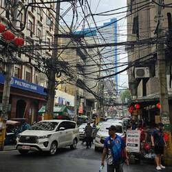 Stromkabelnetz. Dagegen ist Thailand nichts.