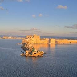 Ankunft im Fährhafen von Brindisi