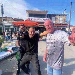 ..wir kaufen Basklikum Käse 🤣