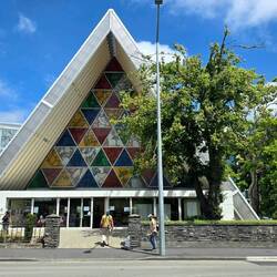 Cathédrale de carton (Cardboard Cathedral)