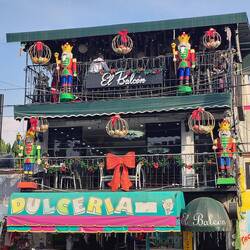 ... und natürlich weihnachtlich geschmückt wird 🧑‍🎄