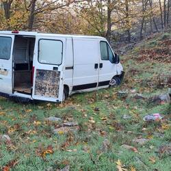 Was hier wohl "geschmuggelt" wurde so mitten im Nirgendwo? Mit dem Vorderrad jetzt nichtsmehr