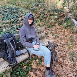 Da sind zwei bereits etwas müde, dabei sind sie noch nicht mal Oben angelangt.