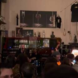 ... und hat mir coole Läden gezeigt