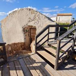 Ein alte heiße Quelle namens Saubad. Anscheinend hat sich nach einem Bad das Rheuma einer Sau ....