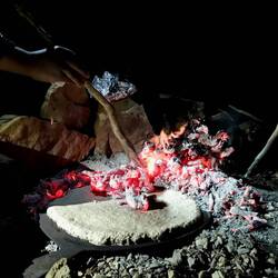 Beduin bread is baked 😋😋😋!