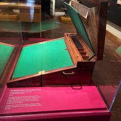 Mobiler Schreibtisch