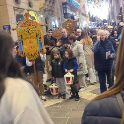 Short break for some pics. Young children dressed as Nativity. Families also walked, too.