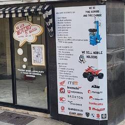 This shop on the move, but I loved its extensive list of services.