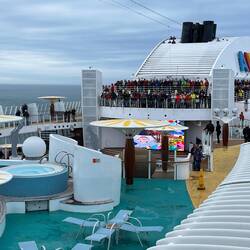 Wir warten, nicht aufs Christkind, sondern auf die Golden Gate Bridge
