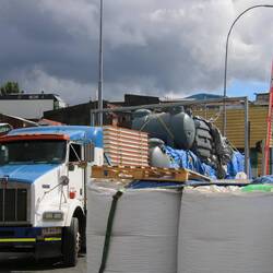 Passt! Fast so knapp wie bei unserer Containerverladung. 😄