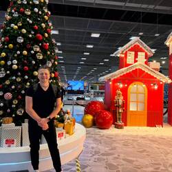 Am Flughafen Bangkok😅🎅