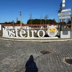 In irgendeinem ganz verschlafenen Nest mitten in Portugal
