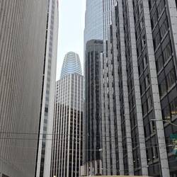 Hinten das jetzt höchste Haus von San Francisco mit 326m, der Salesforce Tower