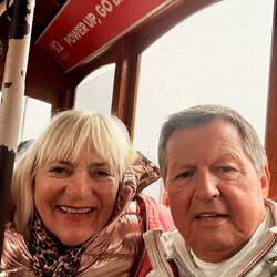 Weiter geht's mit der Cable Car