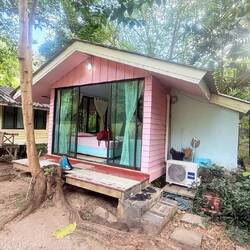 Notre guesthouse dans un joli parc absolument charmante 🤩