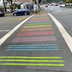 LGBTQ- Zebrastreifen