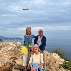 A good 1.5hr hiking up this little rock!