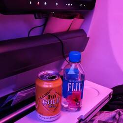 Erste Verkostung im Flugzeug