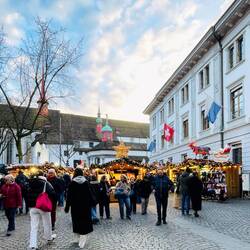 Llegando al mercado de navidad