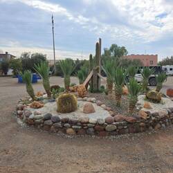 Kleiner Kreisel auf dem Campingplatz