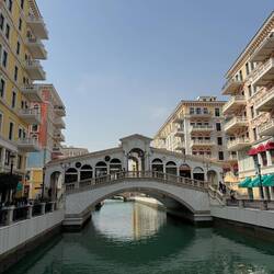 das italienische Viertel mit Rialtobruecke und Canale Grande