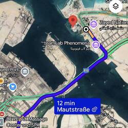 FZ Navigation soll angeblich verboten sein, Maps ging noch nicht weil wir noch keine SIM hatten.