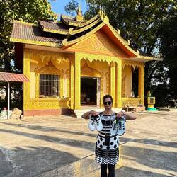 Man durfte selbst die Außenanlagen nur barfuß betreten.