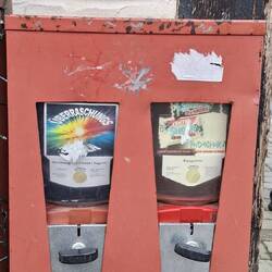 ....und die, die hier mal gedreht haben, wie alt sind sie heute wohl?