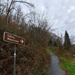 ....und hier wieder rauf....