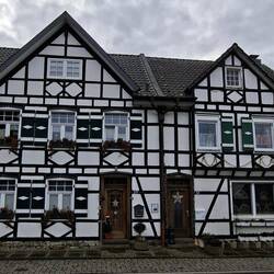 Viele tolle Fachwerkhäuser in Winterscheid.