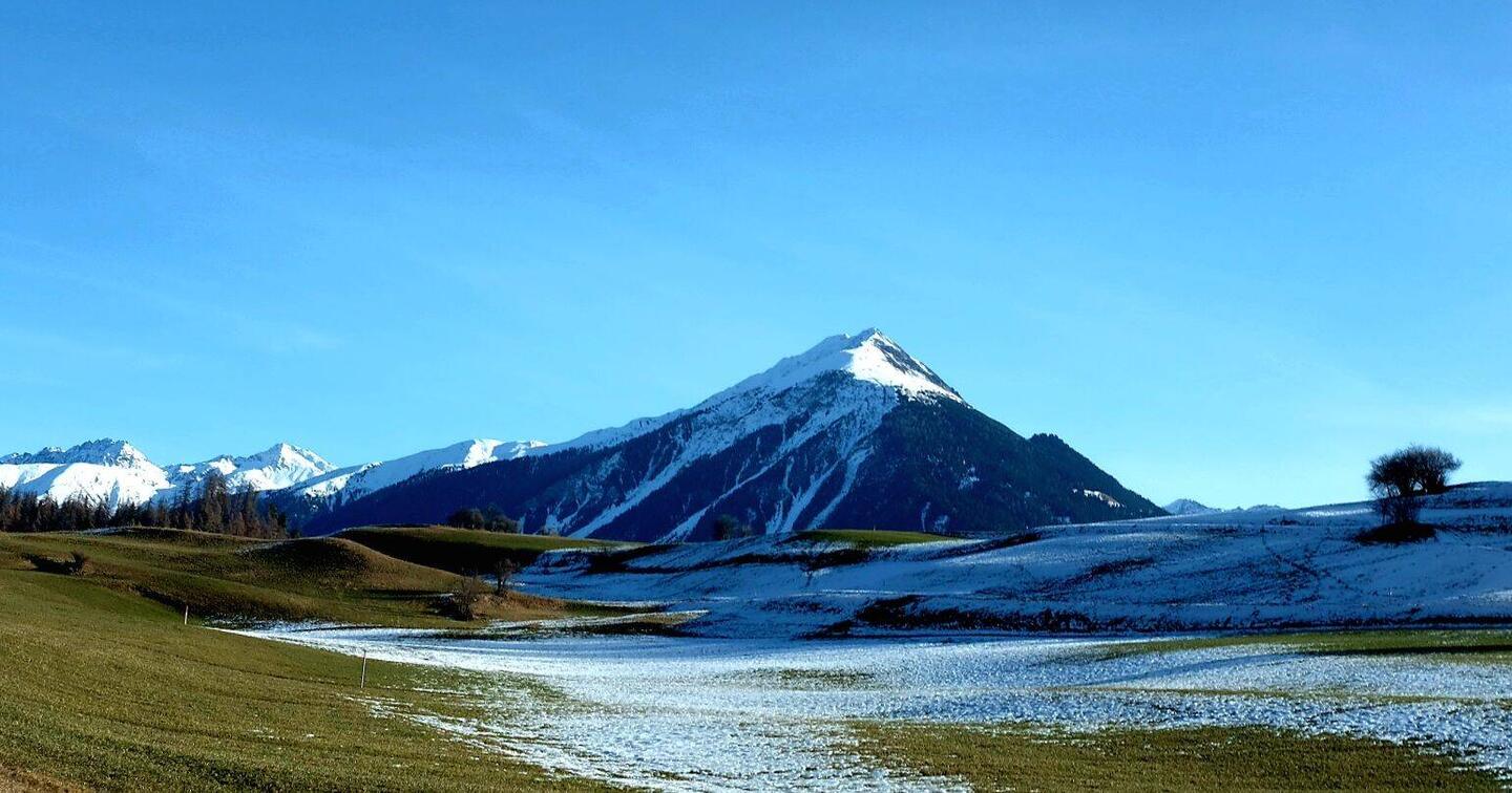 Nach fiesem Nebel klart es nach dem Zürichsee auf..