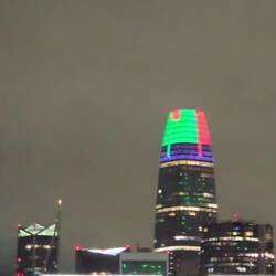 11.000 LEDS auf dem Salesforcetower