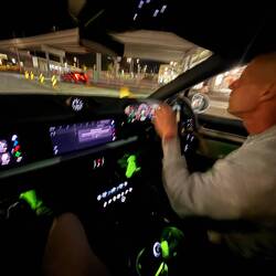 Daniel hat uns vom Flughafen geholt😄