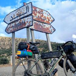 Wo nur lang? Egal! Alles ist neu alles ist faszinierend! Das offene Herz kennt den Weg