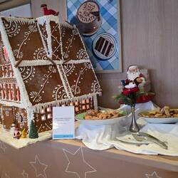 ... überall stehen die süßen Verlockungen ...