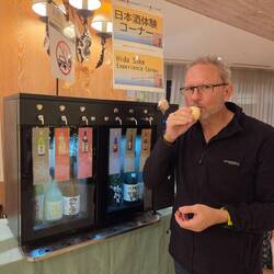 Sake tasting machine