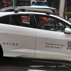 Habe mir die App installiert, problemlos möglich