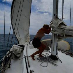 Die Segel sind schwer... 😬