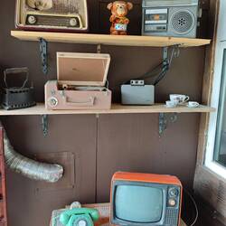 historischer Fundus im Garten unserer Unterkunft - ein Sprung in die Geschichte